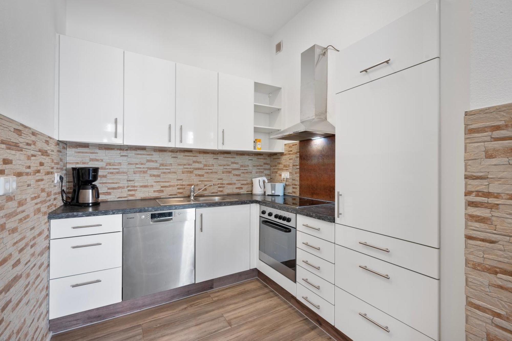 Backhome - Business&family - Fantastische Schlosslage, Smarttv, Netflix, 50qm, 24h Checkin - 1 *